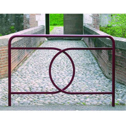Barrière de ville pour délimiter un espace piéton Barrière de ville pour délimiter un espace piéton